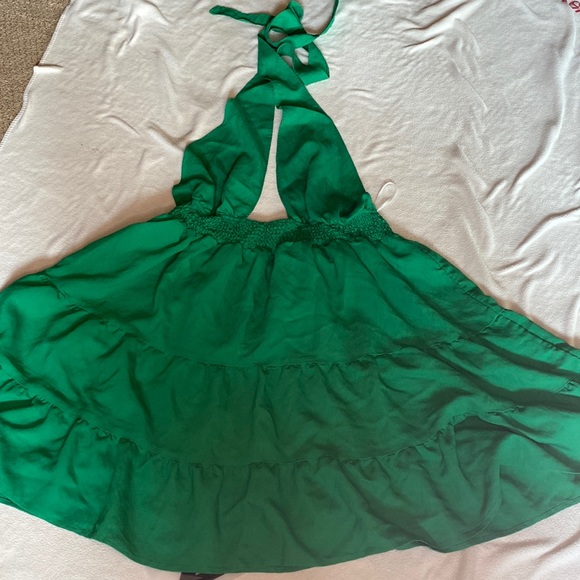 SHEIN Dresses & Skirts - NWOT Shein, extra large green halter dress